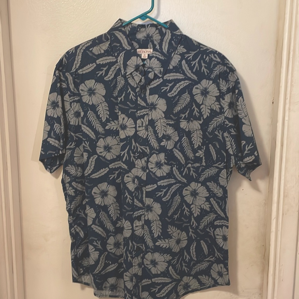 Hawaiian shirt